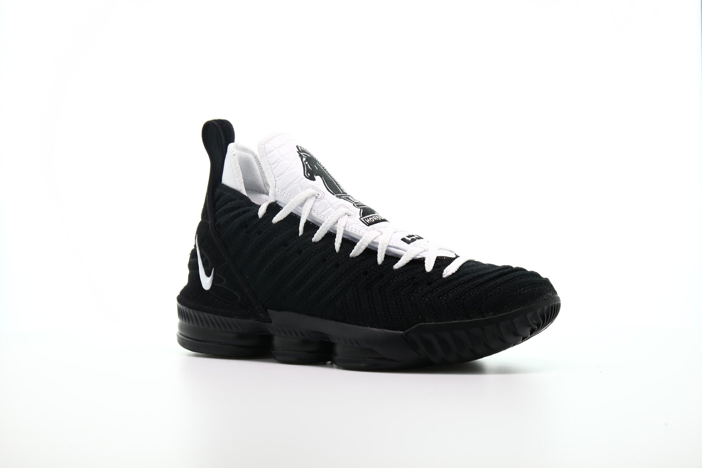 nike-lebron-xvi-black-white-